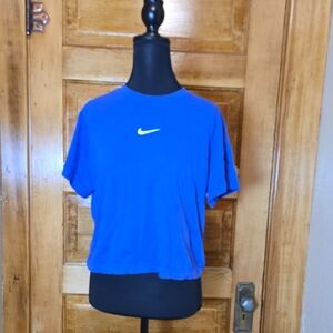 Nike Blue Crop Tee with Short Sleeves